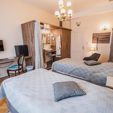 Guest House Veronika Kocevje Bagian luar foto