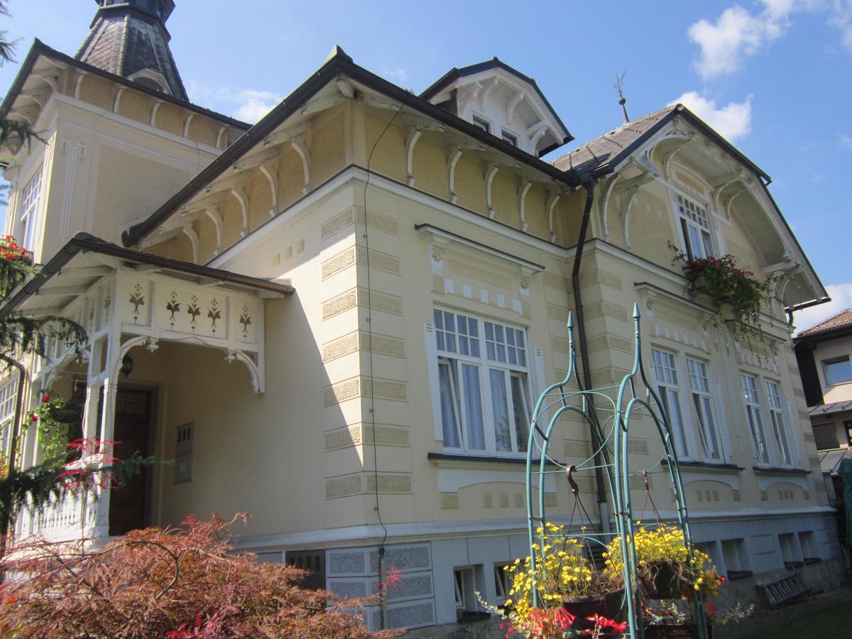 Guest House Veronika Kocevje Bagian luar foto